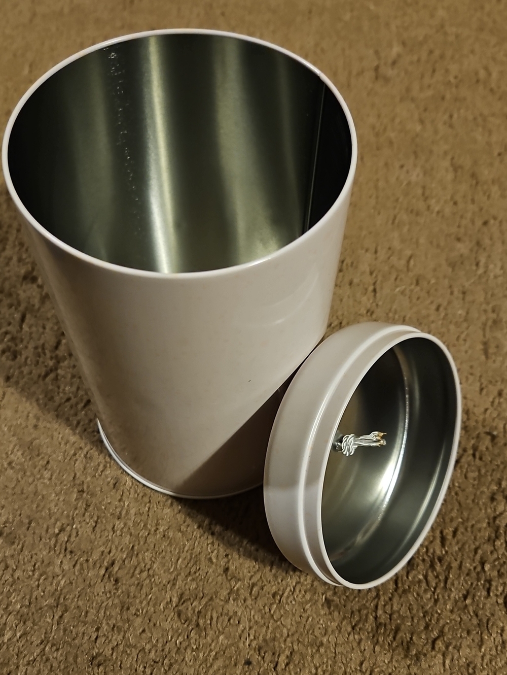 Metal containers - Picture 5 of 5
